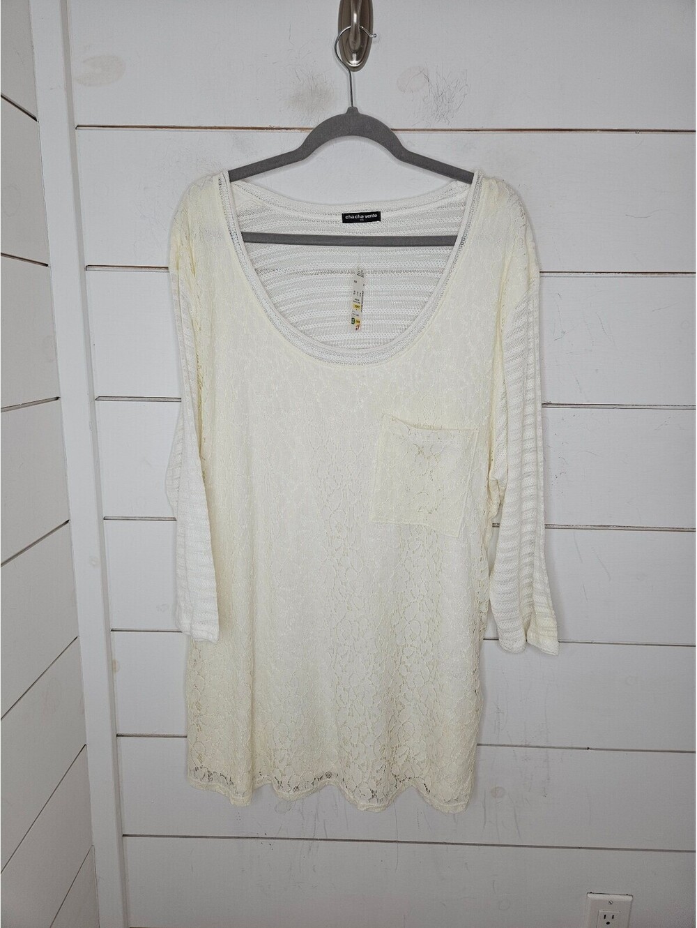 NWT Cha Cha Vente 3X cream lace scoop neck top